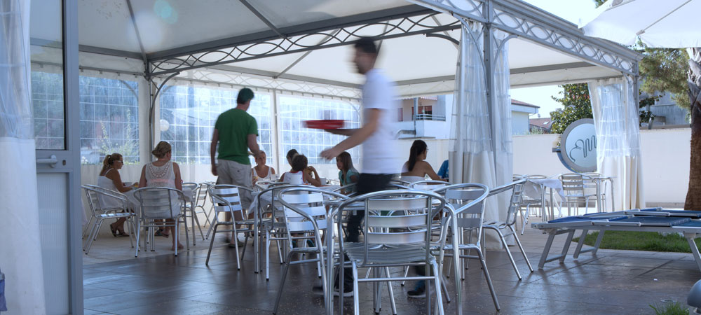 residence abruzzo sul mare con piscina